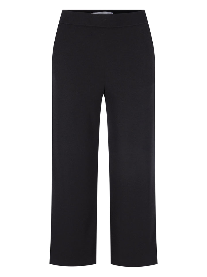 Palina 6/8 Pant in Black