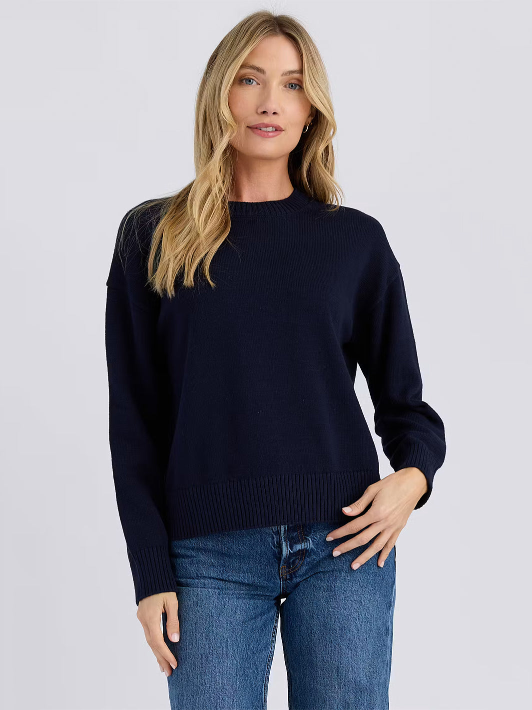 Paloma Crewneck in Navy