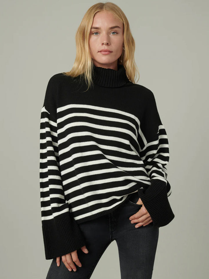 Penelope Stripe Sweater in Black/White