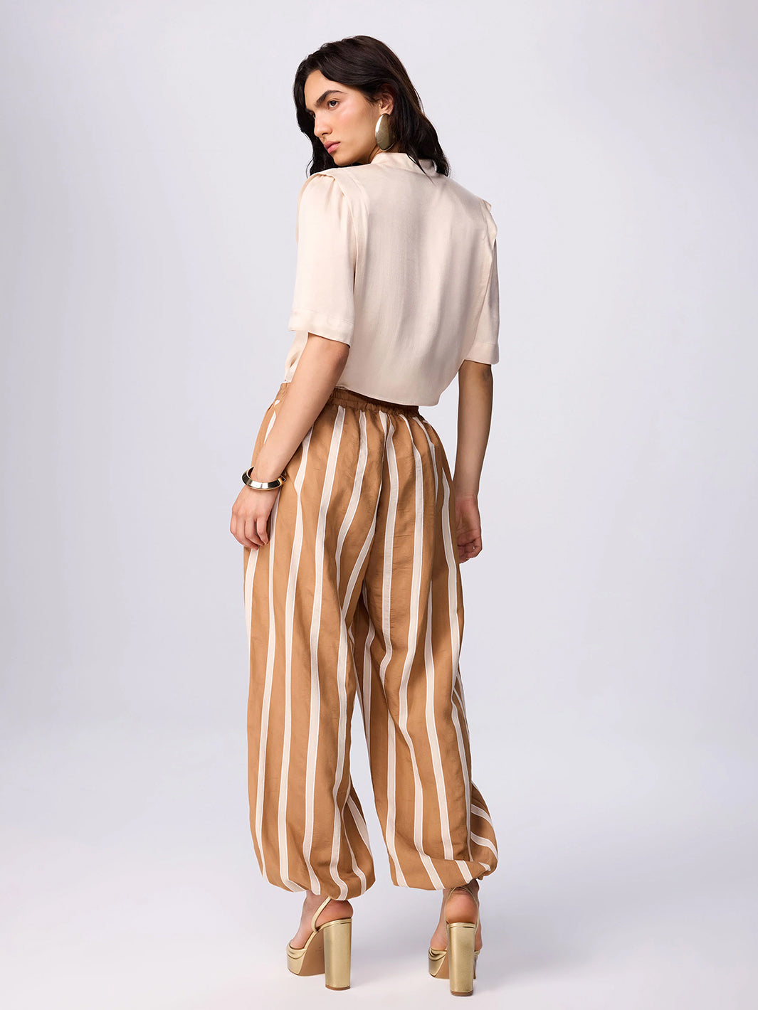 Phaenna Shoulder Pleat Tee in Ivory