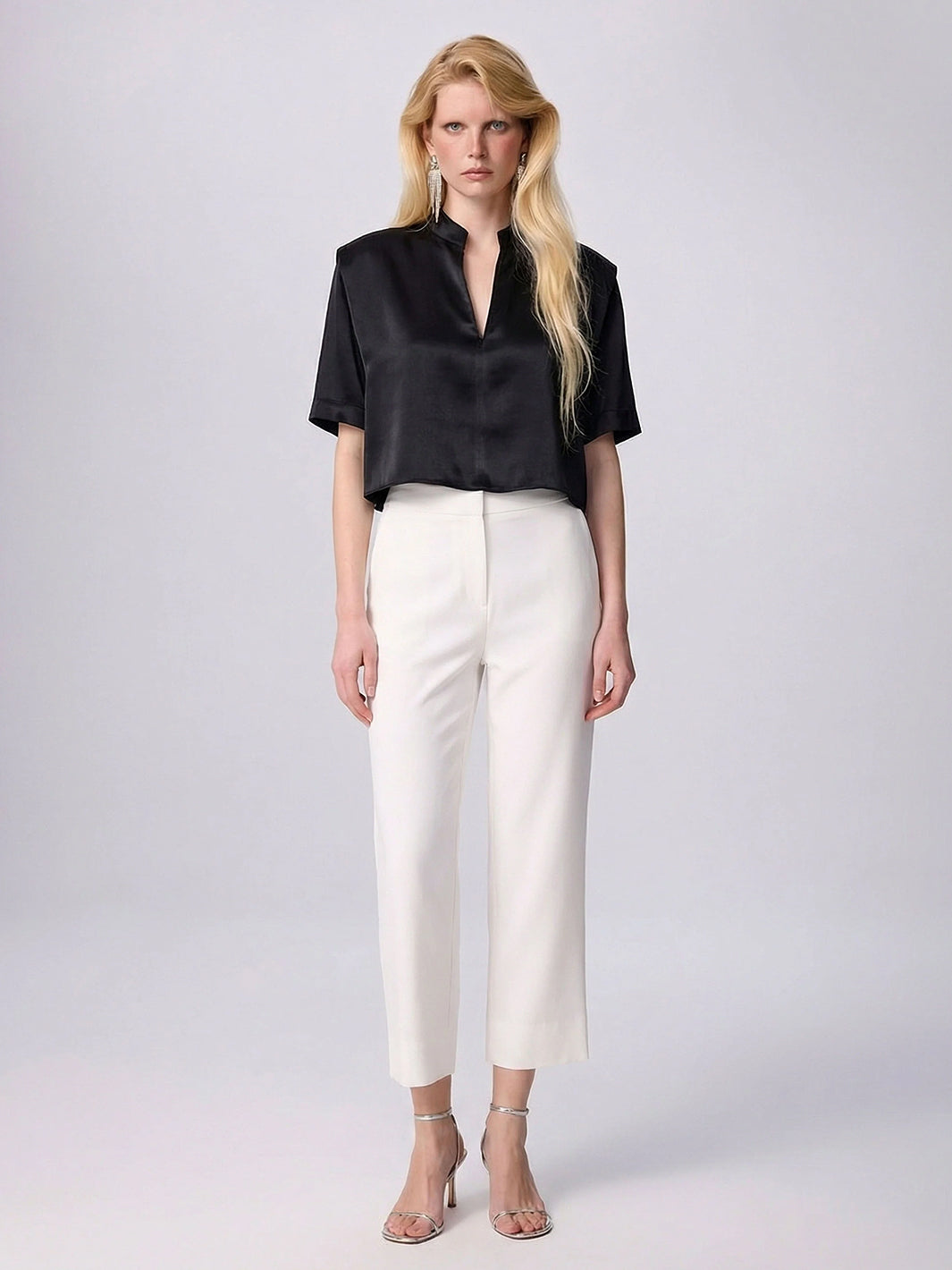 Phaenna Shoulder Pleat Tee in Black
