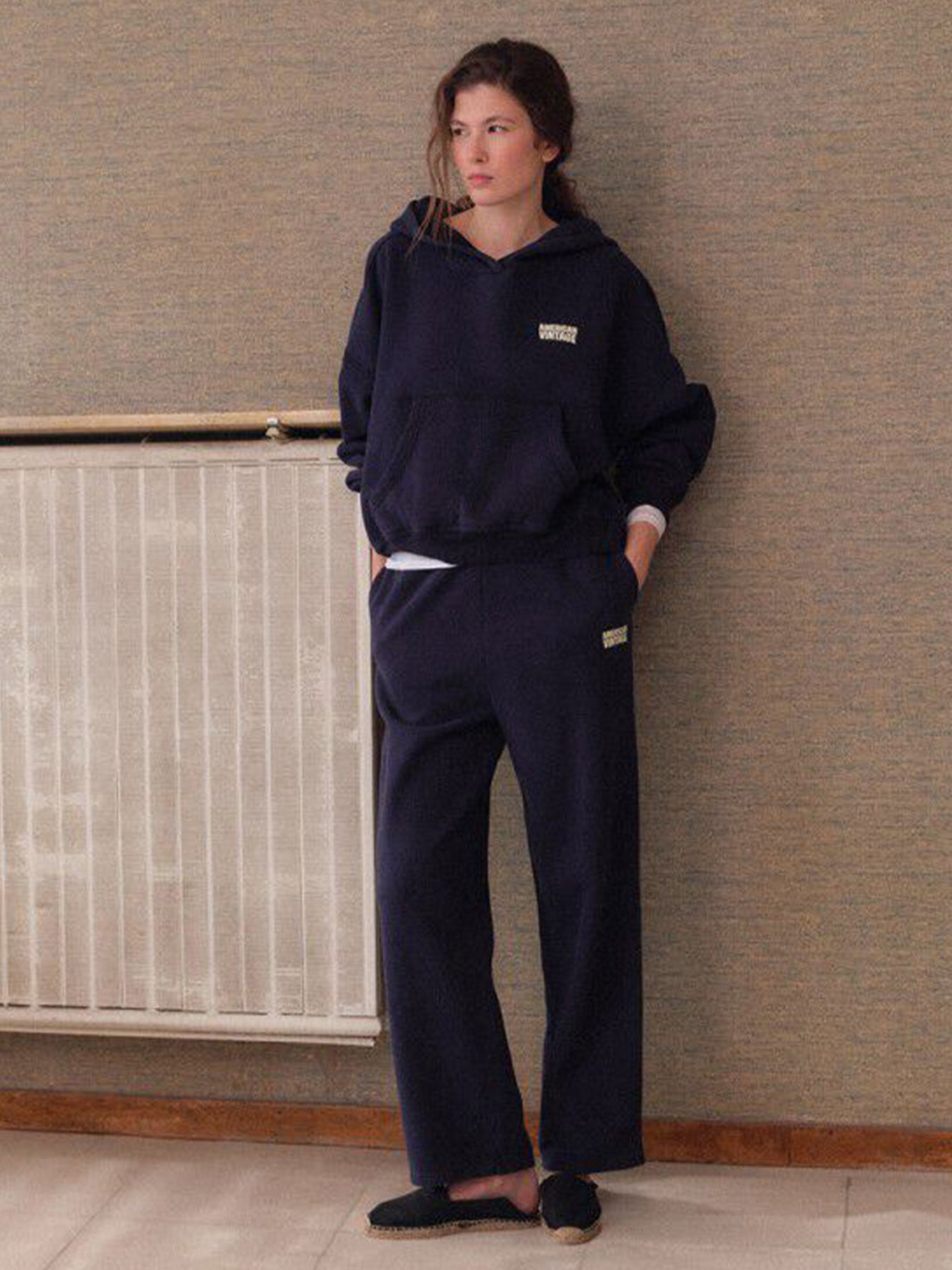 Plizzy Hoodie in Navy