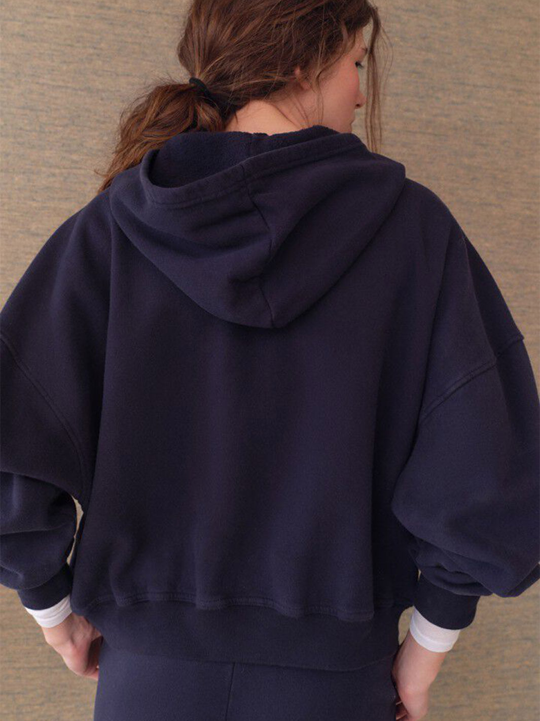 Plizzy Hoodie in Navy