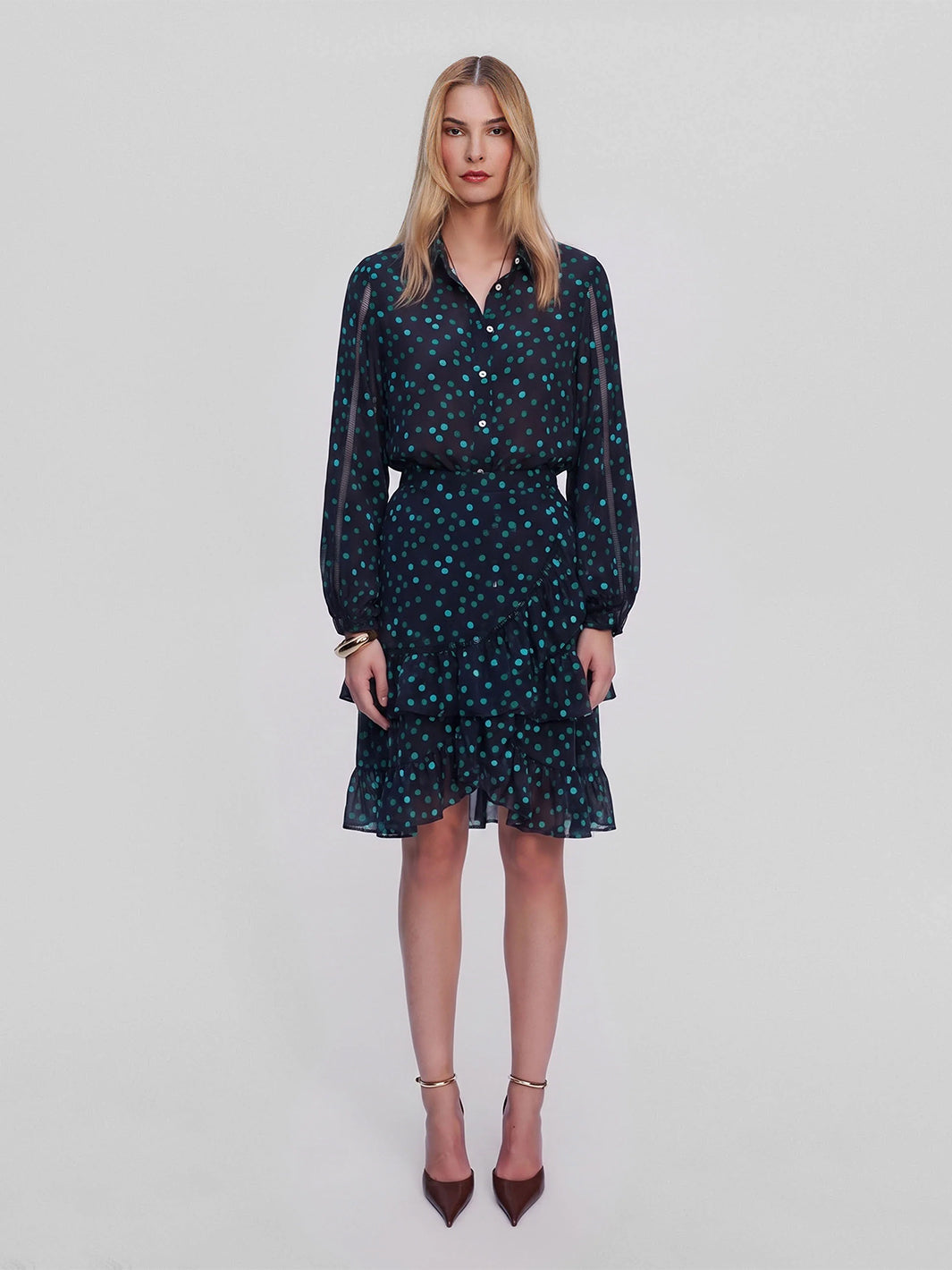 Nike Feather Print Ruffle Bouffant Shirt in Teal