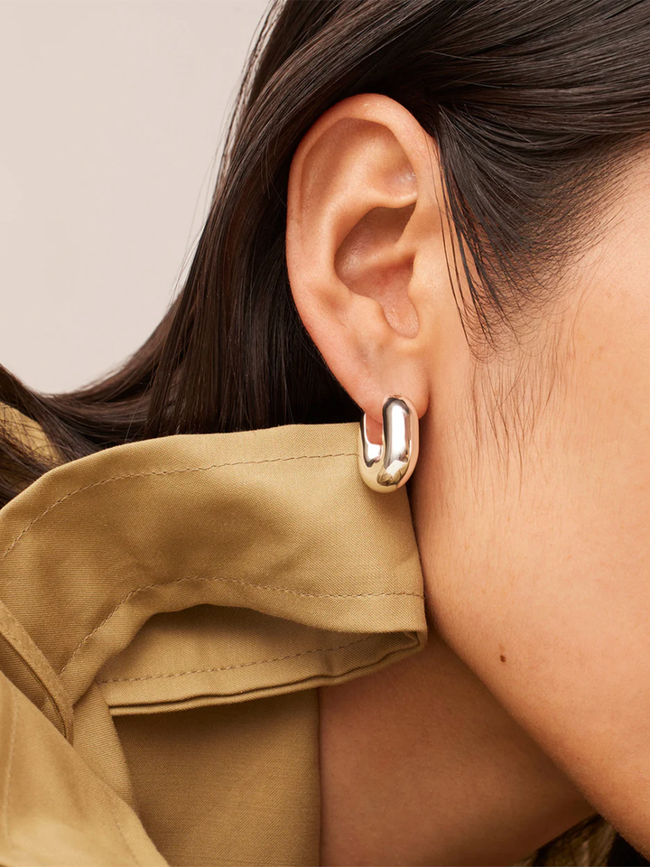 Puffy U-Link Earrings in Silver