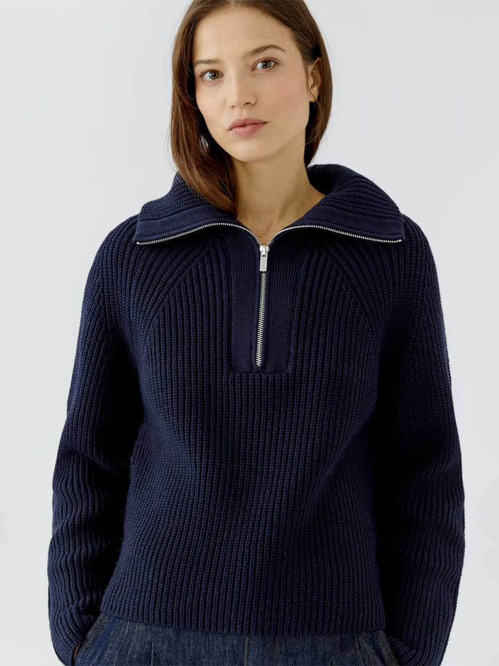 Pullover in Dark Blue