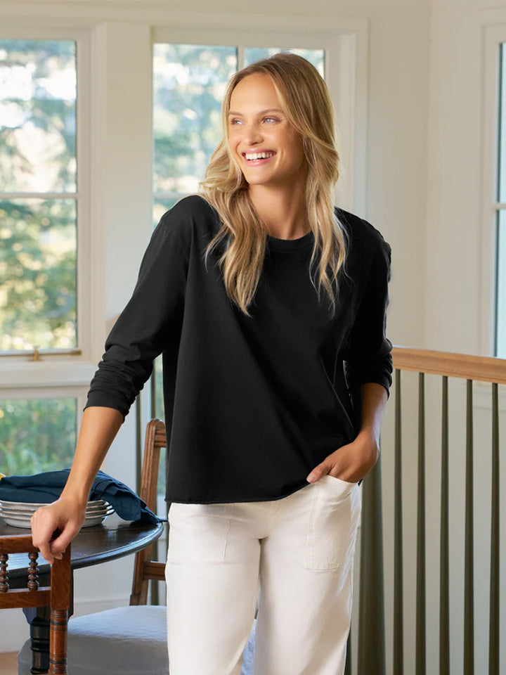 Quinn Long Sleeve Crewneck Tee in Black