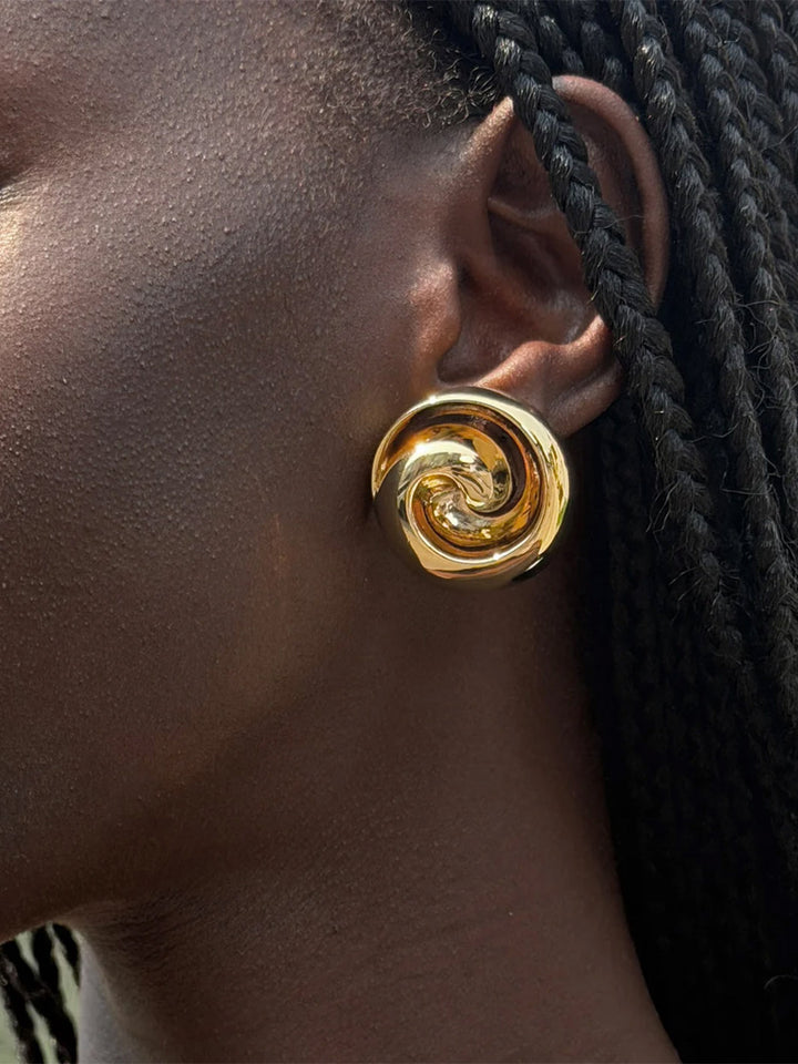 Renzo Earrings in Gold