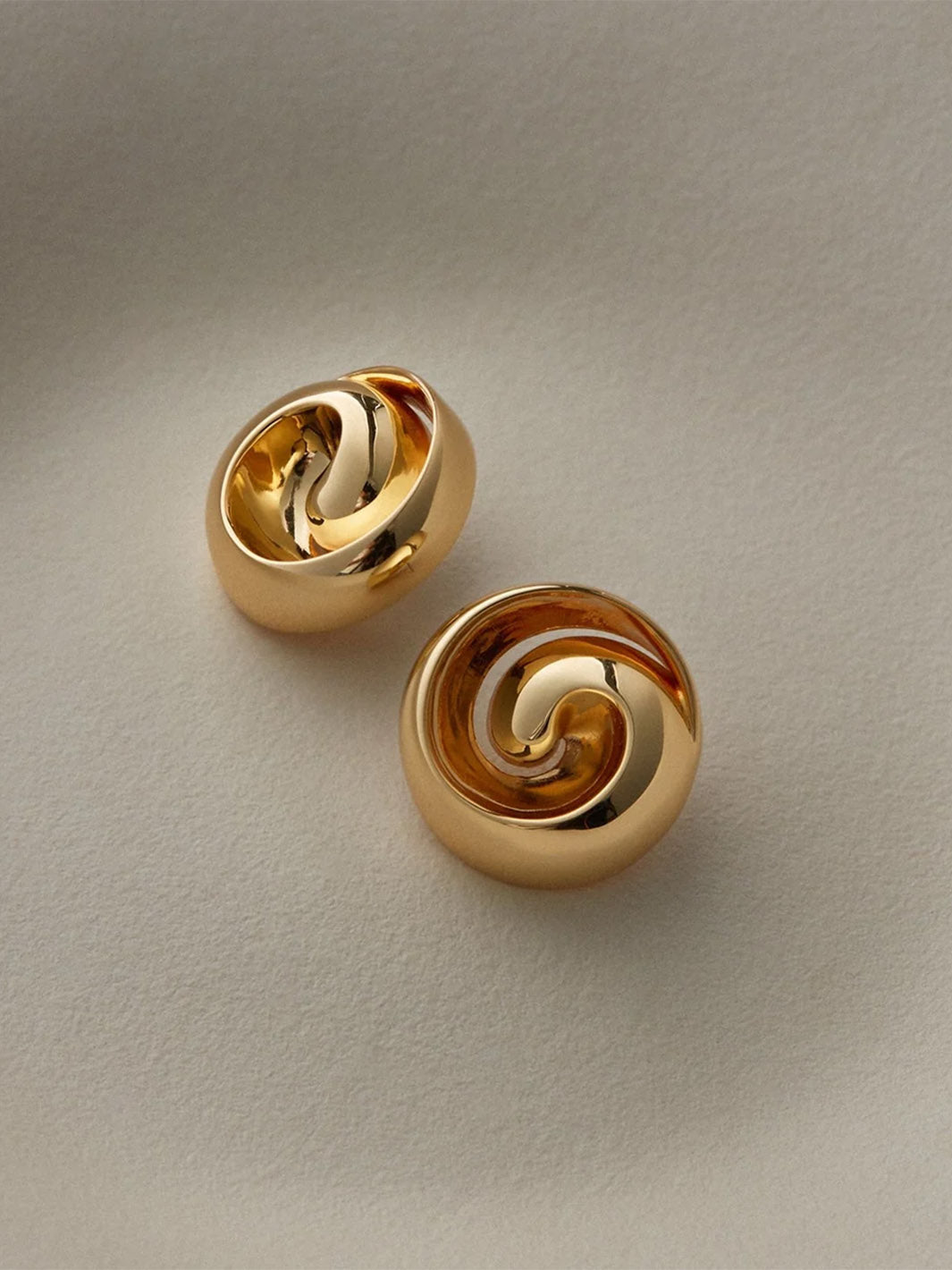 Renzo Earrings in Gold