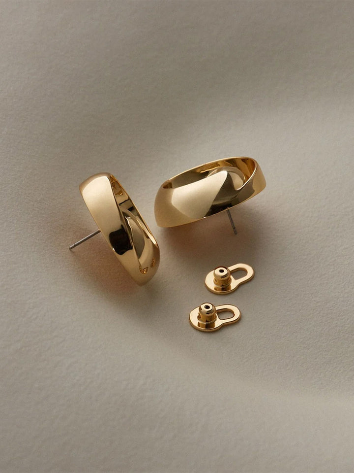 Renzo Earrings in Gold