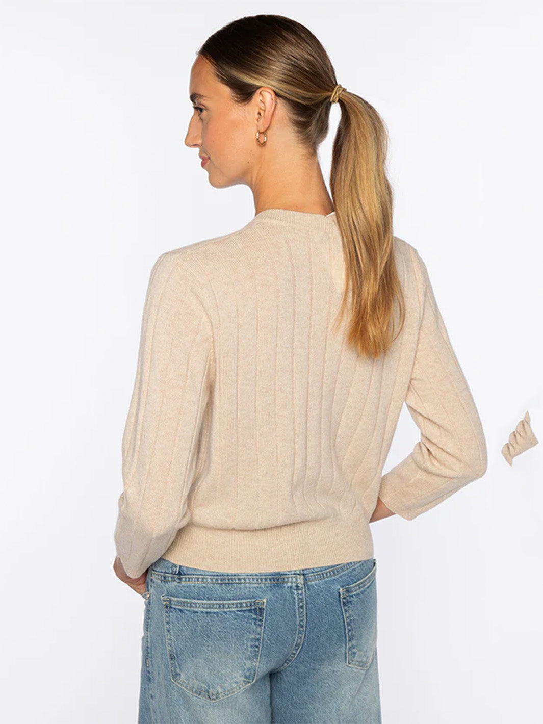 Short Rib Crew Cardigan in Straw