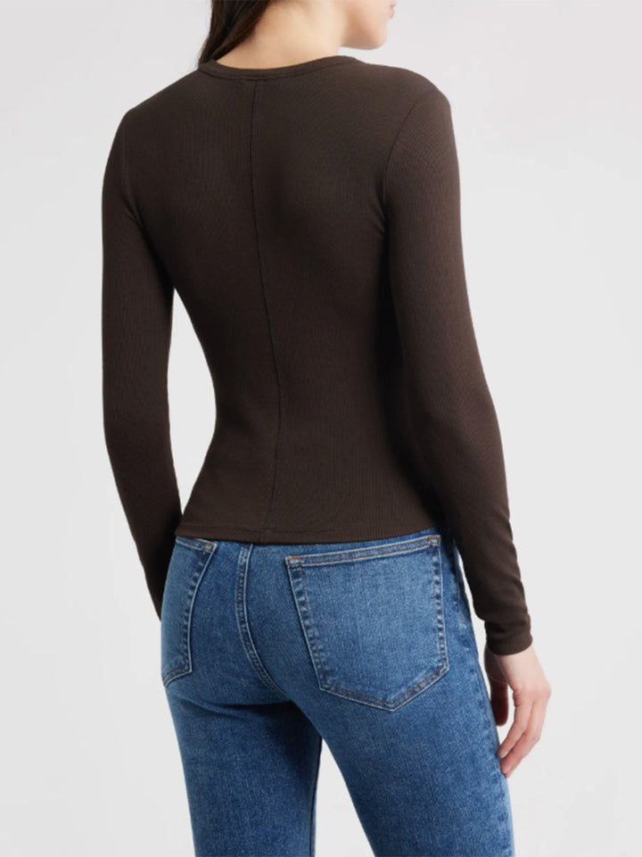 The Rib Crewneck Top in Coffee