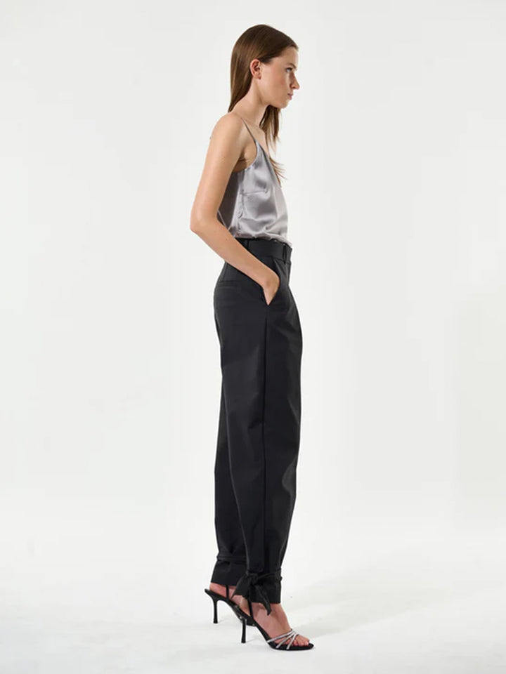 Ricadea Pant in Black