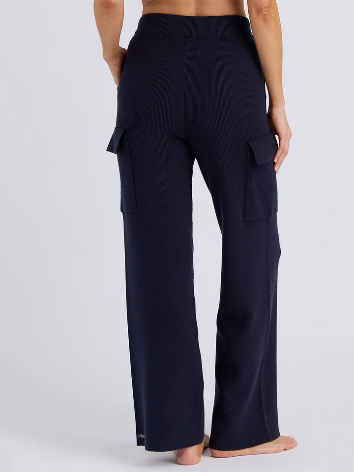 Ryen Pant in Black
