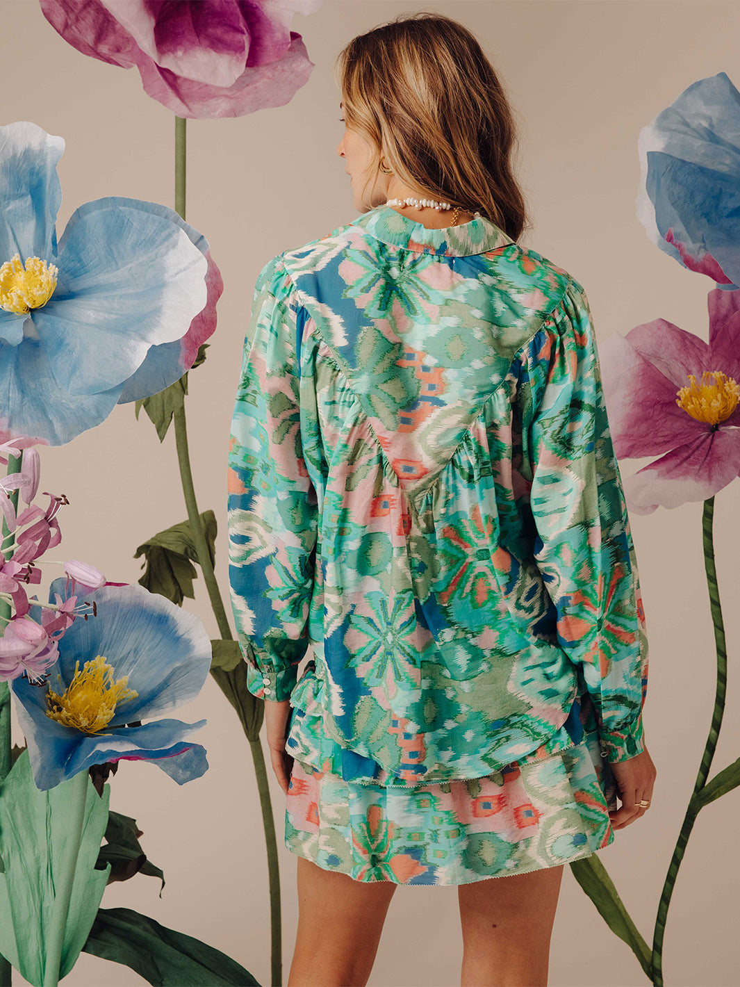 Sebali Top in Ikat Bermuda