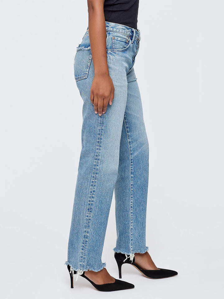 Sebring Straight Jean in Light Blue