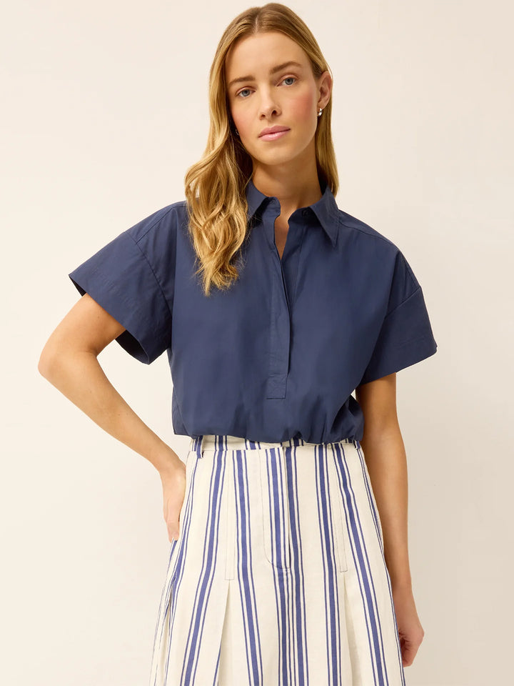 Sierra Top in Navy