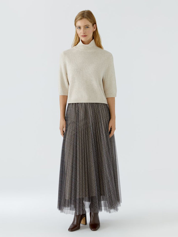 Pleated Skirt in Off White Brown