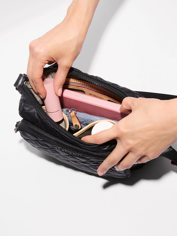 Metro Sloane Crossbody in Black