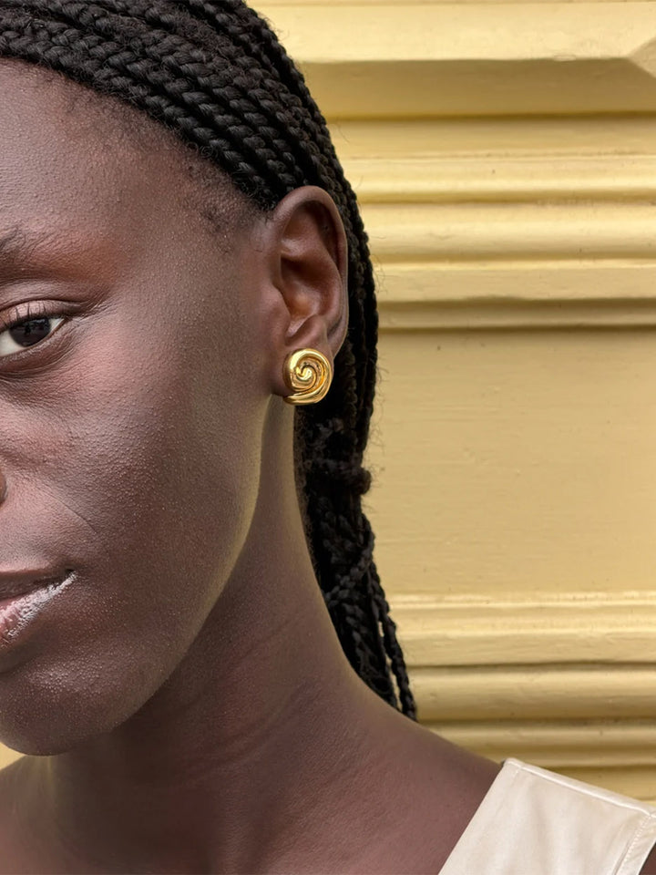 Small Gio Earrings in Gold