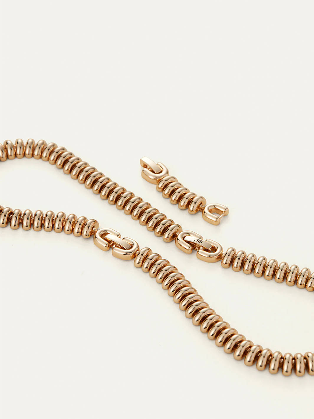 Sophia Choker in Gold