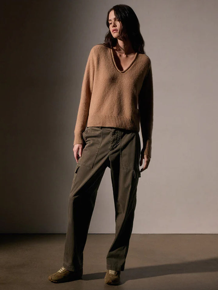 Cashmere Soft V Sweater in Camel