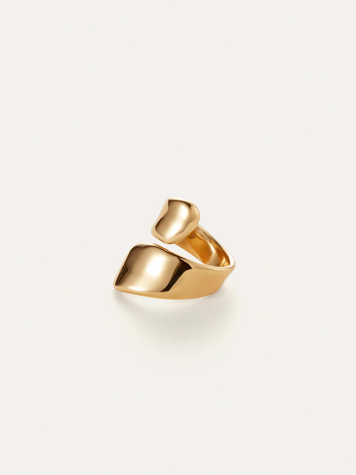 Solene Ring in Gold