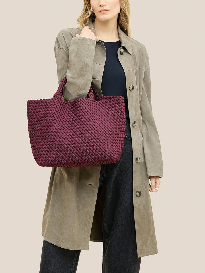St Barths Medium Tote in Bordeaux