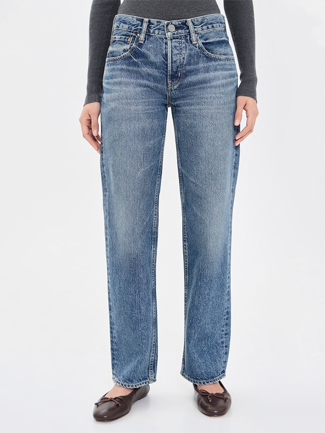 Straight Low Clinton Jean in Blue