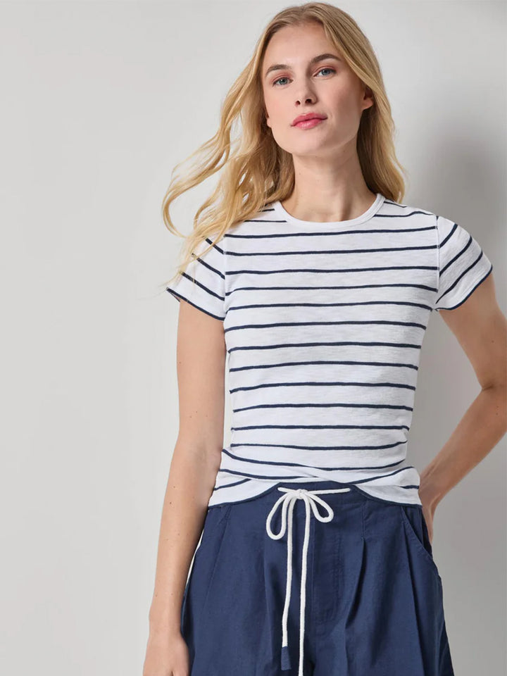 Striped Short Sleeve Tee in Navy Stripe