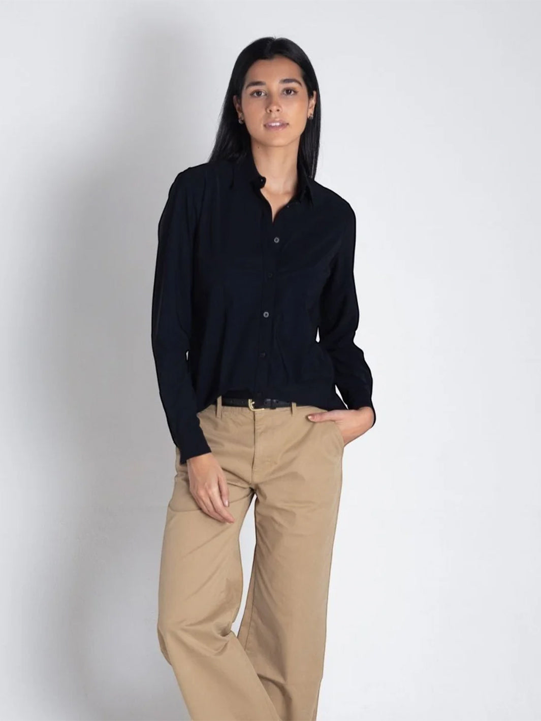 The Sullivan Boyfriend Button Up Shirt in Black