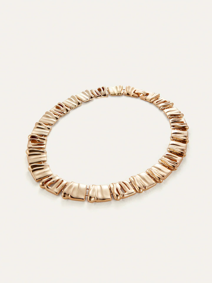 Sundra Collar in Gold