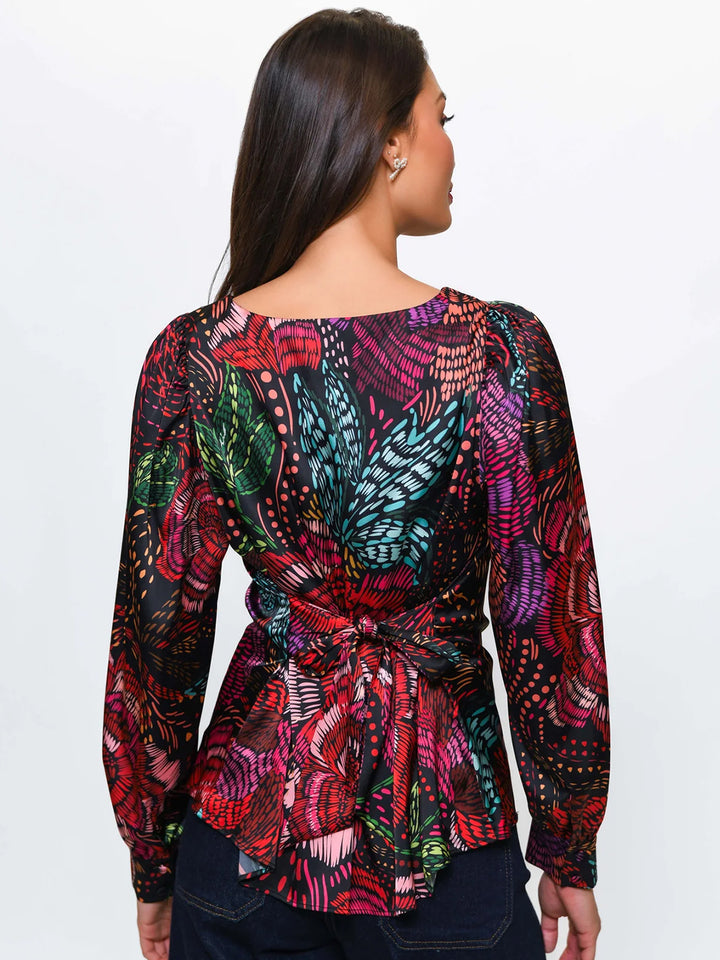 Sura Top in Embroidered Flower