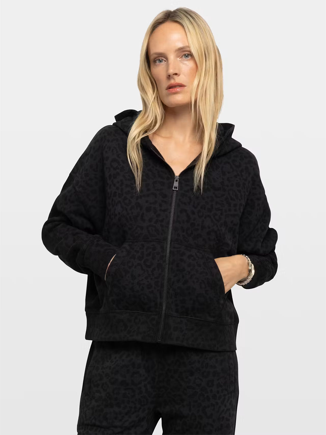 Swee Sweatshirt in Carbone
