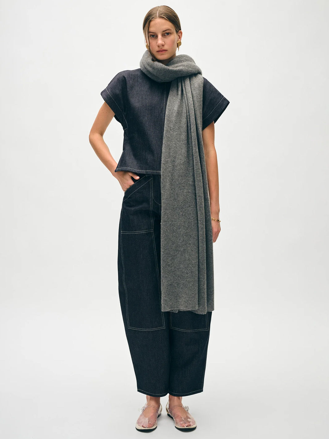 Cashmere Travel Wrap in Graphite Heather