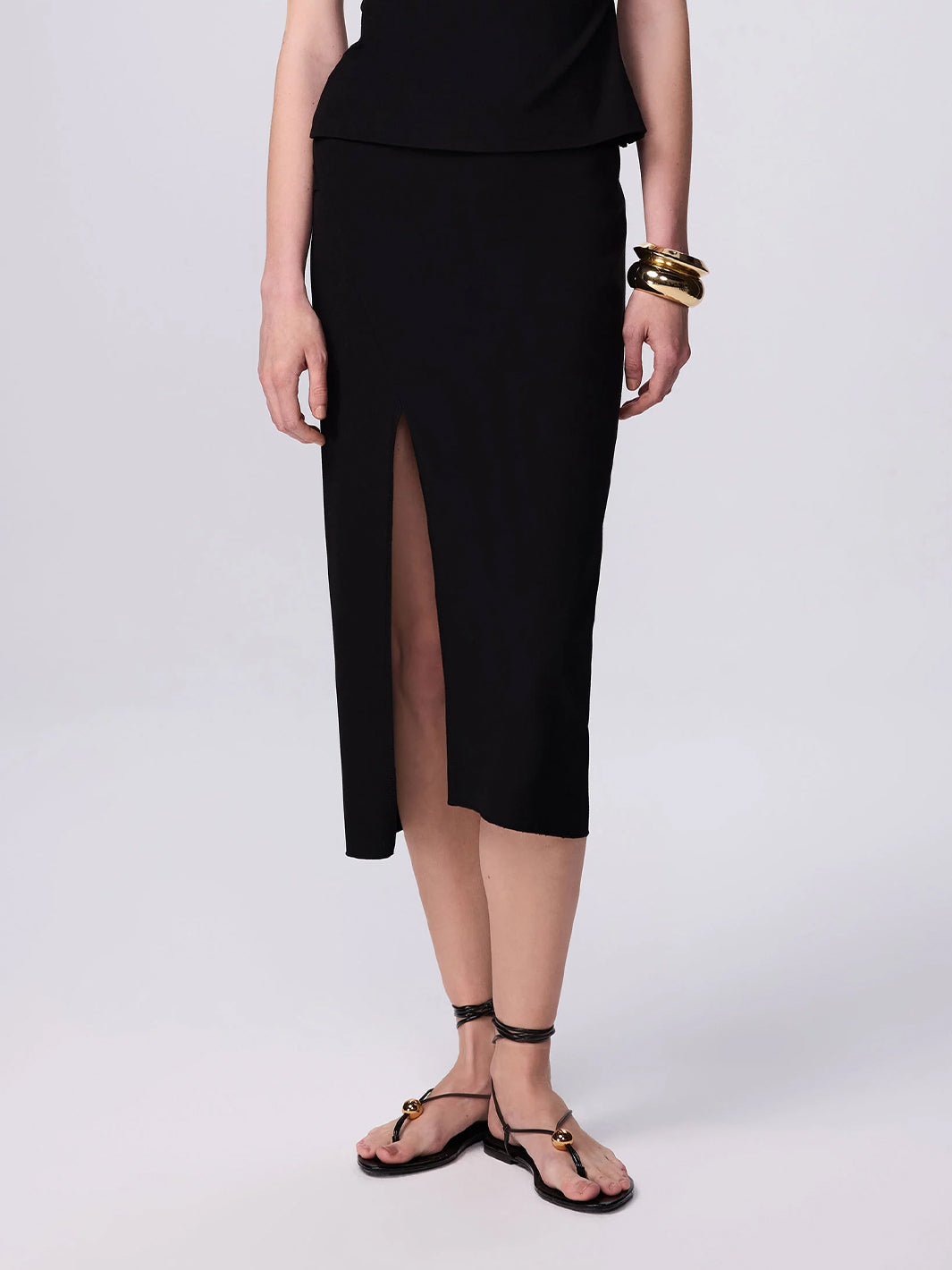 Thetis Techno Pencil Skirt in Black