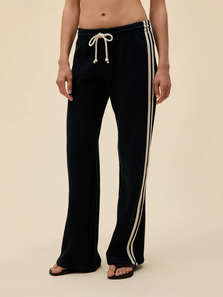 Solid Track Pant in Black Onyx