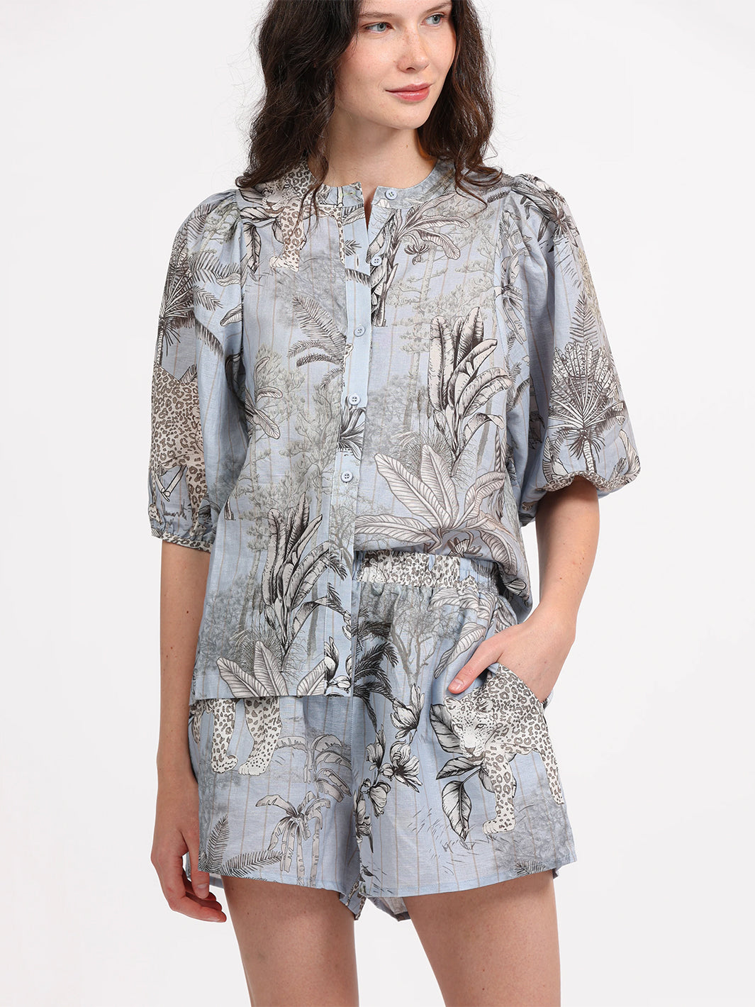 Tropique Balloon Shirt in Light Blue
