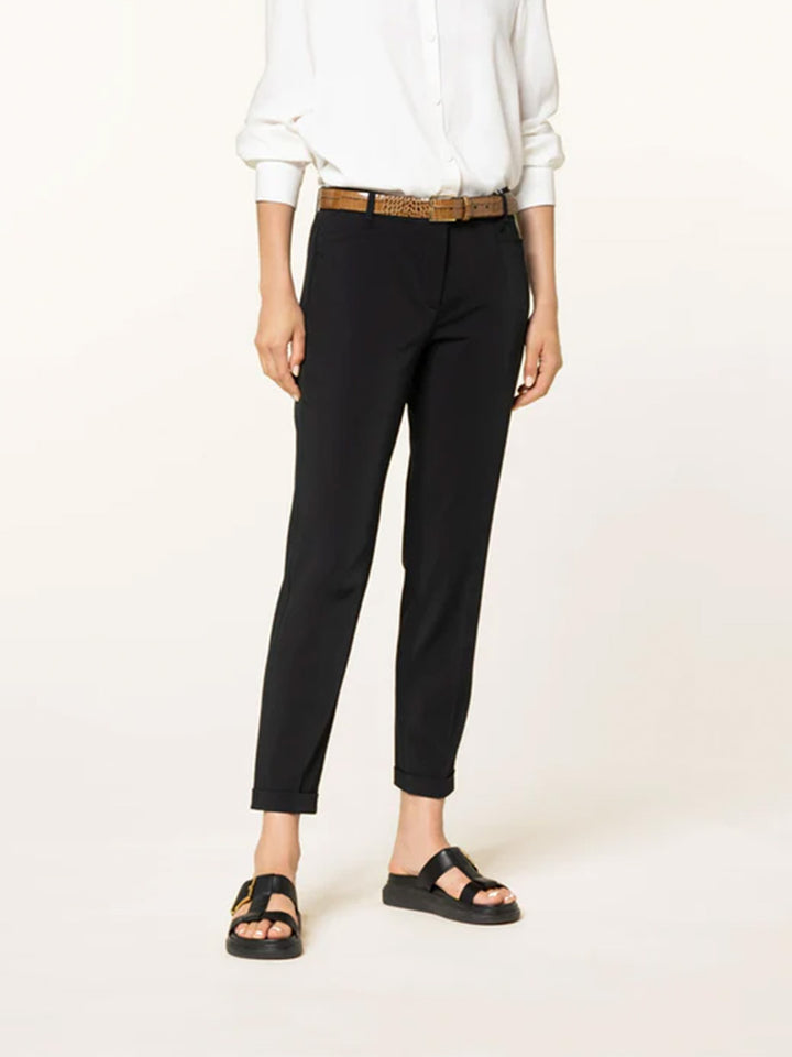 UTE 7/8 Pant in Black