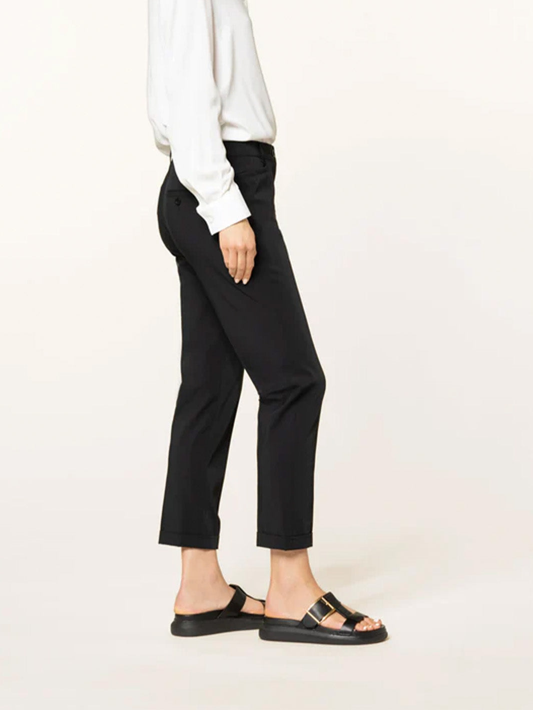 UTE 7/8 Pant in Black