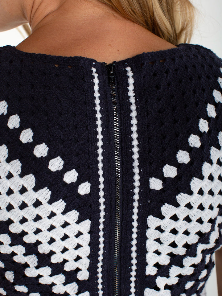 Sleeveless V-neck Crochet Woven Dress in Navy/White