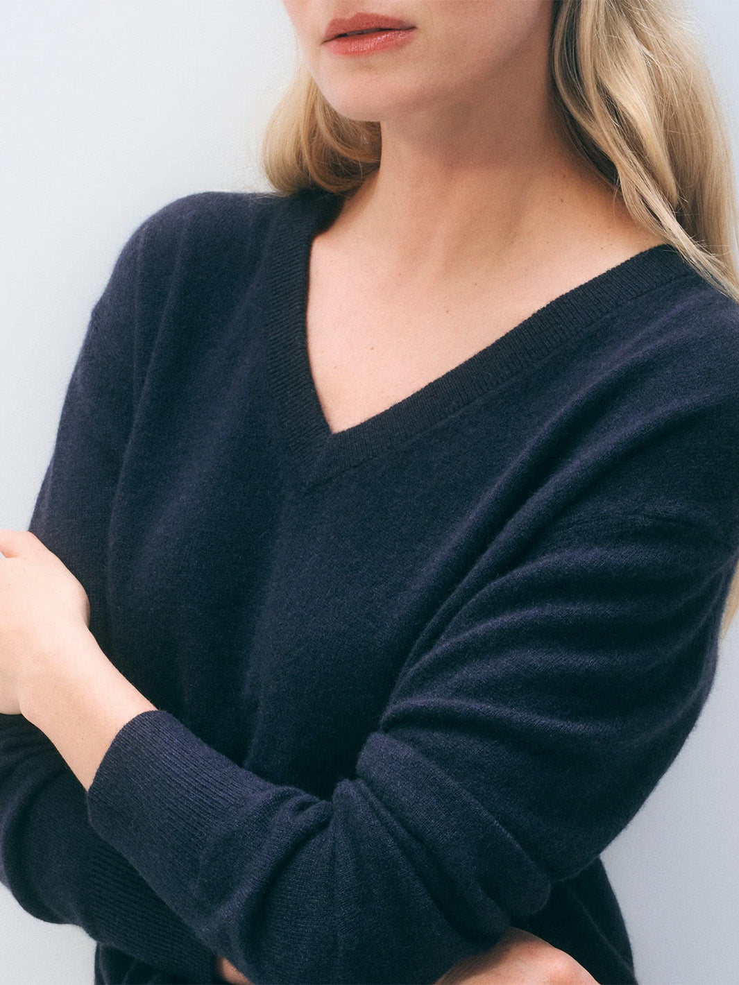 Cashmere V-Neck Sweater in Deep Navy