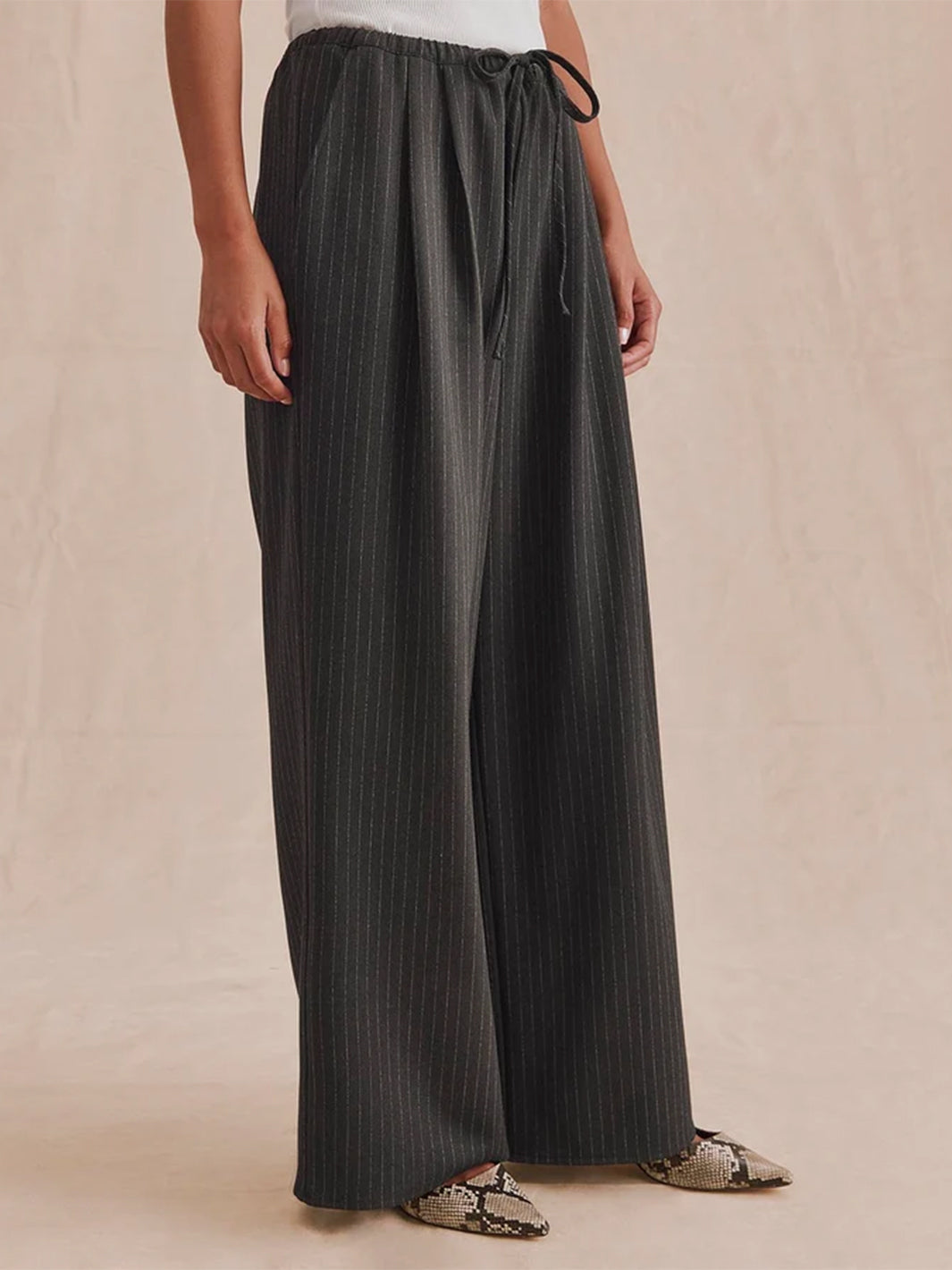 Valerie Pleated Pinstripe Pant on Charcoal