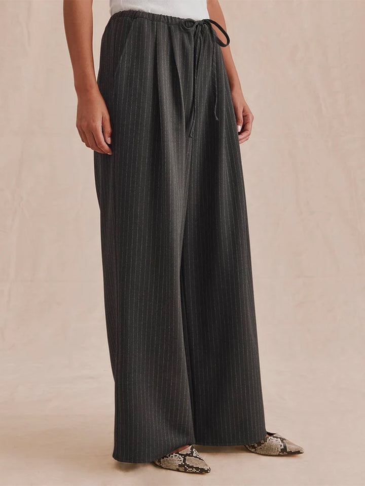 Valerie Pleated Pinstripe Pant on Charcoal