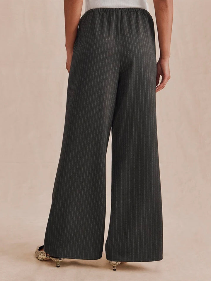 Valerie Pleated Pinstripe Pant on Charcoal