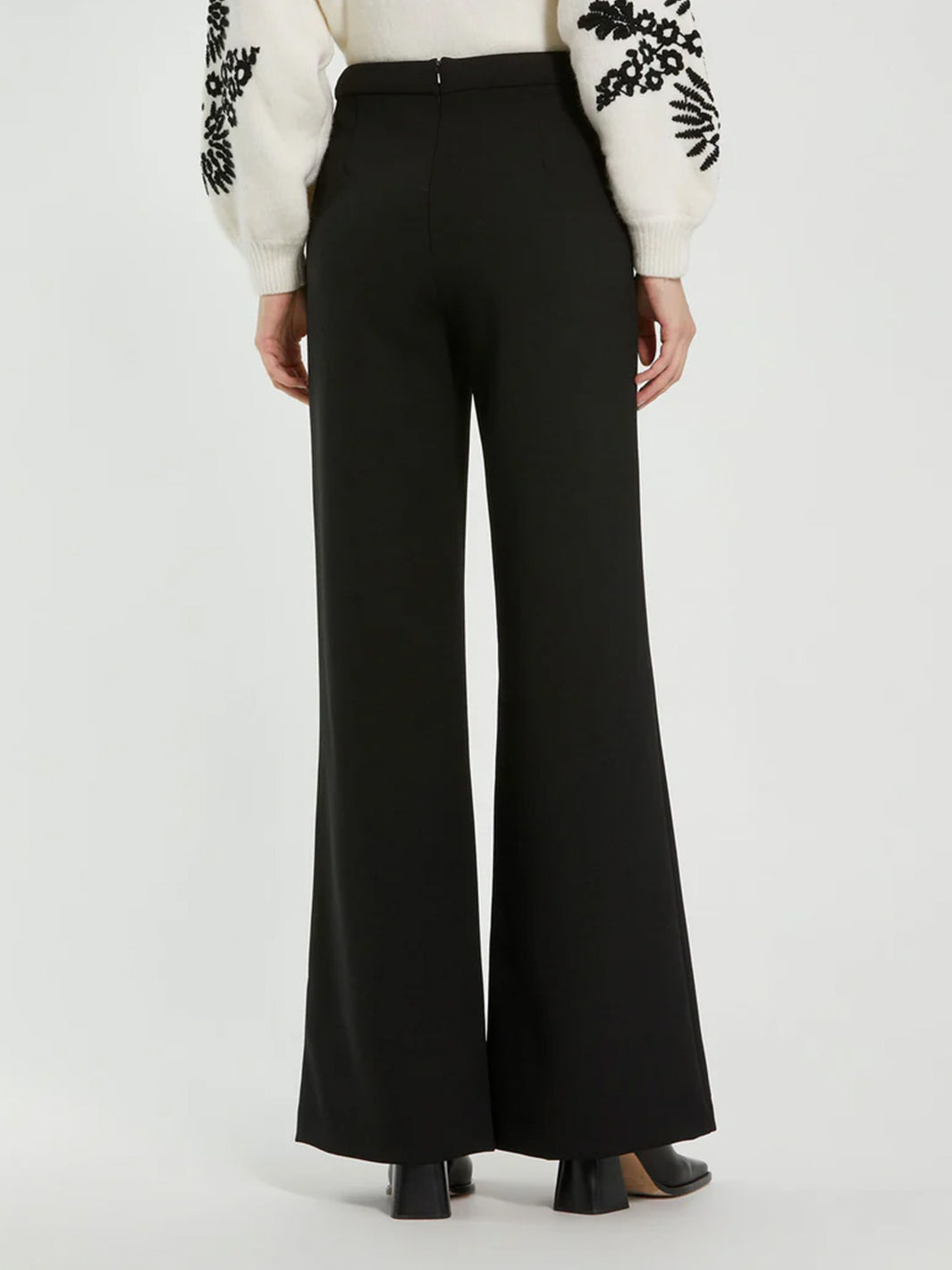 Wide Leg High Waisted Trouser in Black