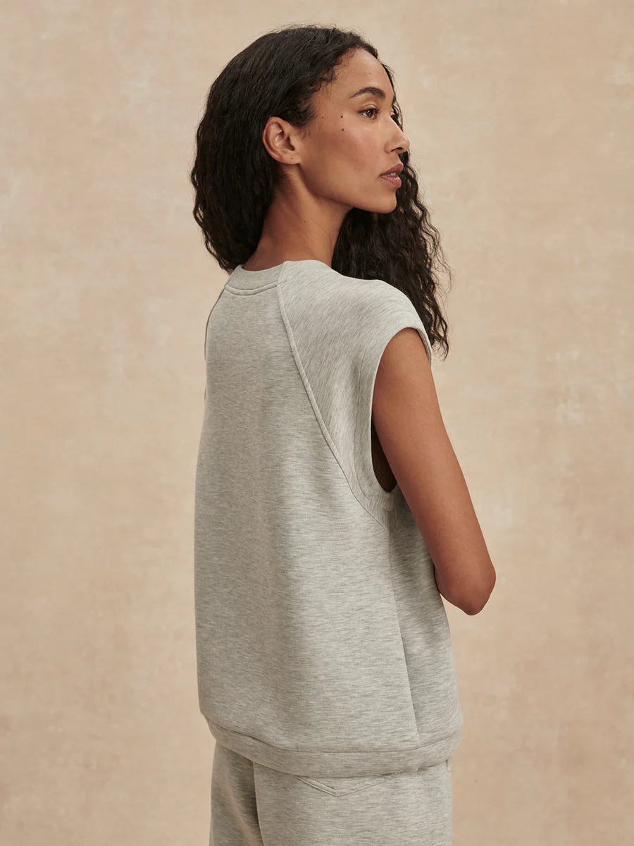 Salome Raglan Tee in Light Grey Marl