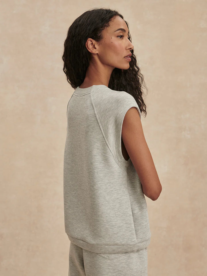 Salome Raglan Tee in Light Grey Marl