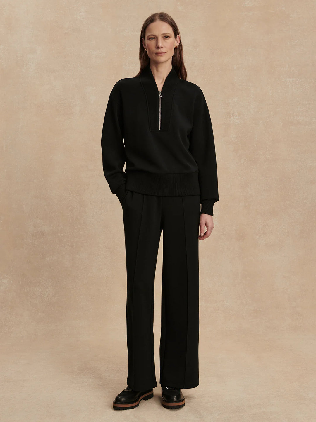 Sally 1/2 Zip Sweatshirt in Black