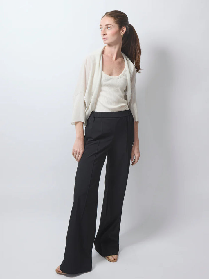 Alma O Pant in Black